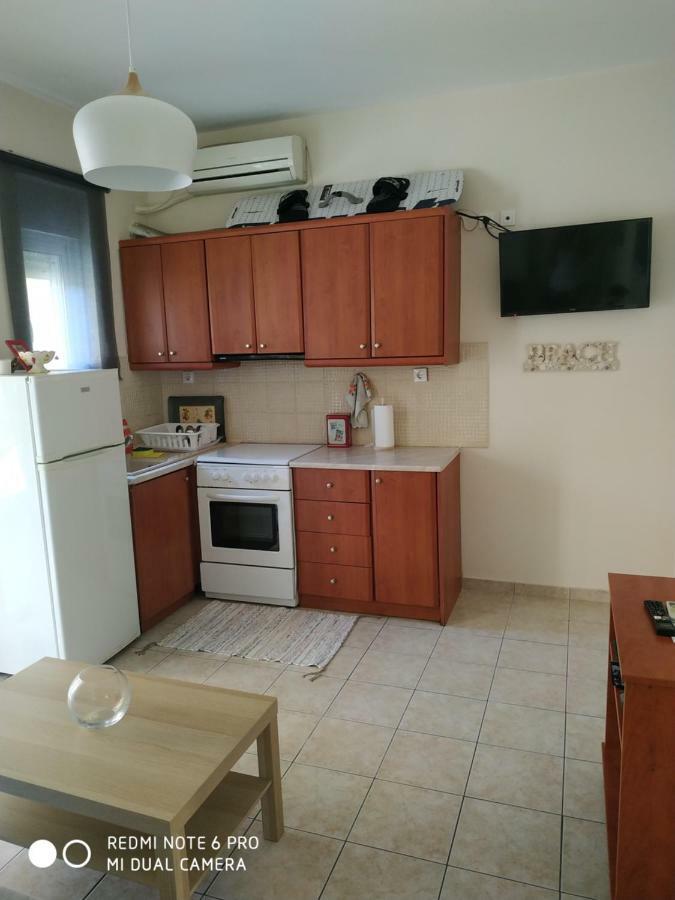 Ourania'S Apartments Kamena Vourla Exterior foto